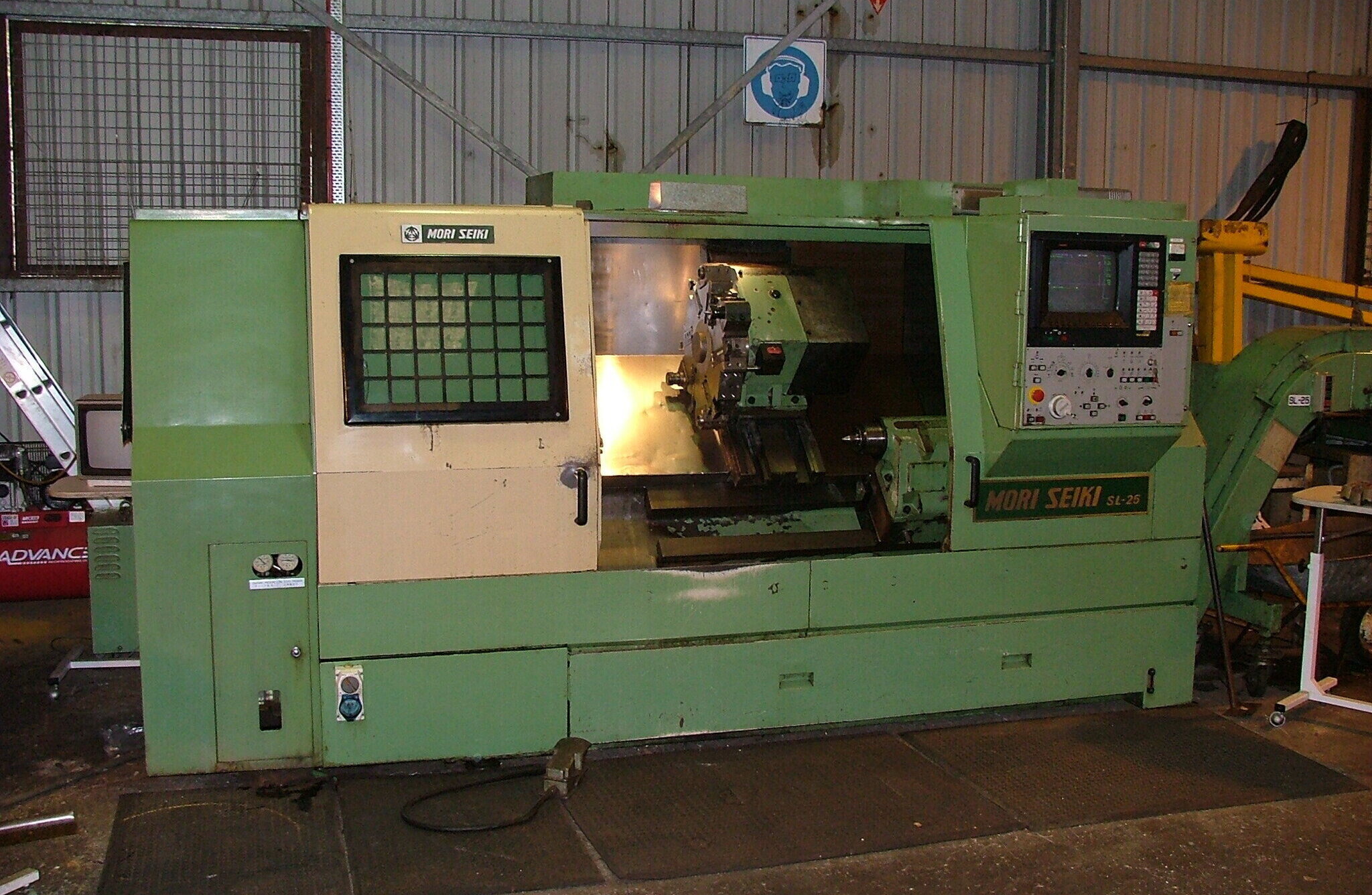 Mori Seiki SL25